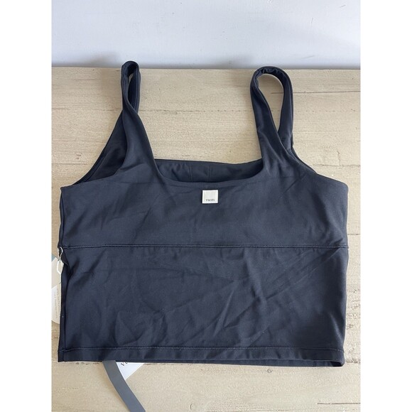NWT  Vuori Women's All The Form Support Tank - Black Size Medium MSRP $74 - Picture 2 of 4
